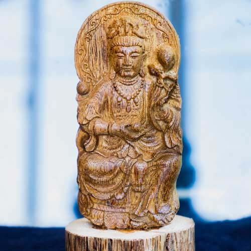 Tác dụng của trầm hương trong Phật giáo