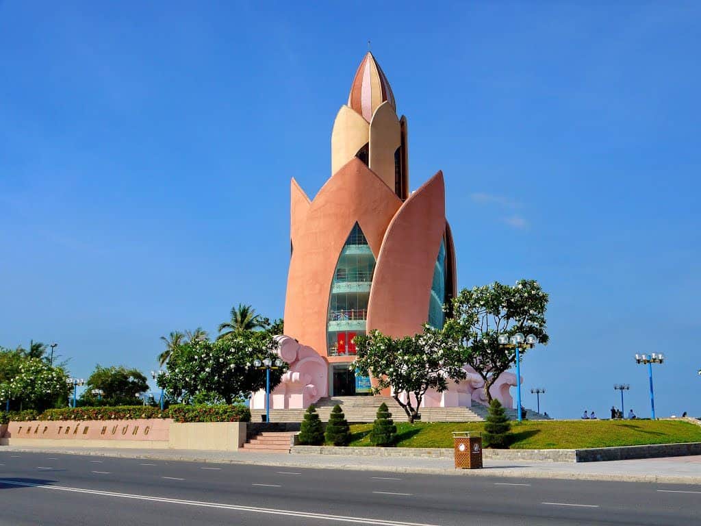 Tháp Trầm Hương
