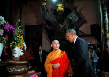 Tổng thống Obama từng ghé chùa Ngọc Hoàng