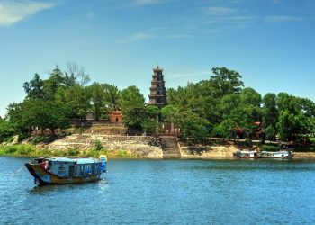 Lịch sử và nguồn gốc của tên gọi chùa Thiên Mụ