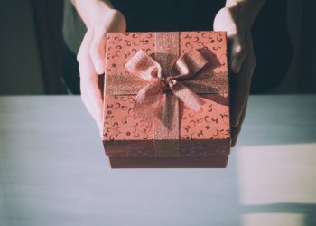 tặng quà sinh nhật cho bạn gái