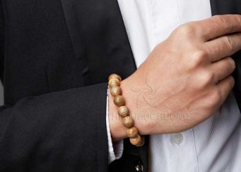 Vòng Trầm Hương nam