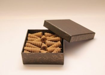 Chính sách mua hàng của Việt Hương Trầm vô cùng hợp lý