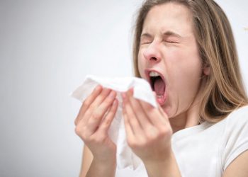 Hắt hơi điềm báo là gì? Ý nghĩa của việc hắt hơi theo từng giờ