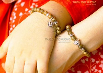 Vòng trầm hương 17 hạt có nhiều tác dụng tốt